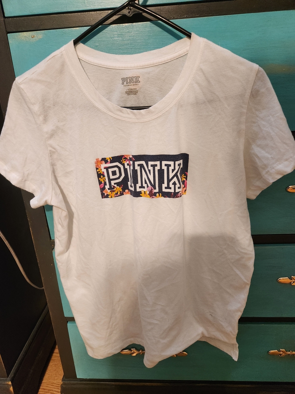 PINK Victoria's Secret Floral Logo White Crewneck T-Shirt